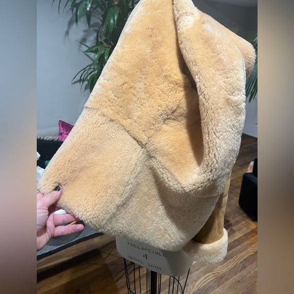 SHERI BODELL Shearling Leather Suede Dyed Lamb Jacket Western Boho Coat Tan - Picture 8 of 8